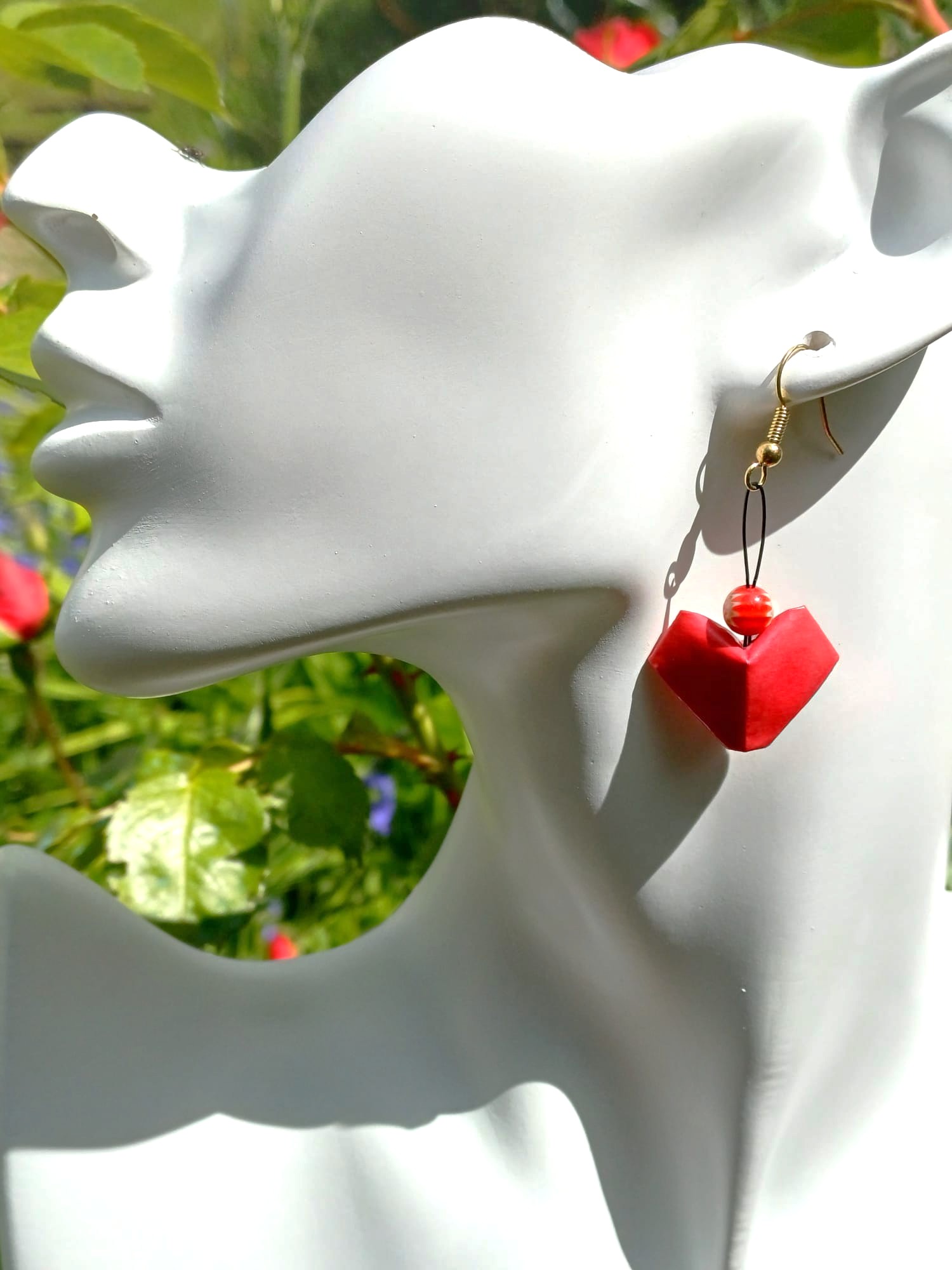 Boucles d'oreilles origami — Le Cœur Rouge – Image 3