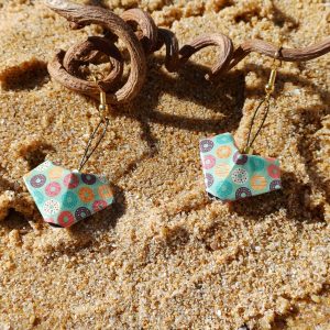 paire boucles d'oreilles origami donuts sur sable fait main France